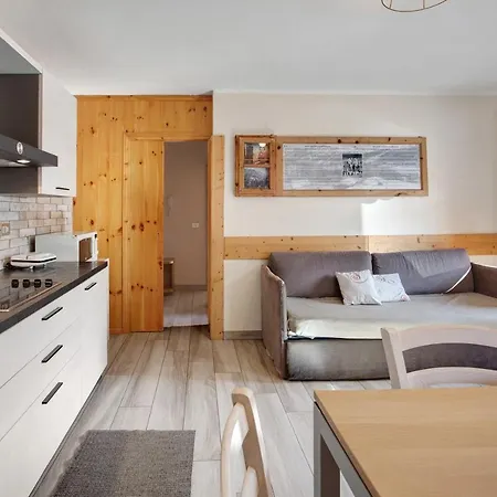 Doss Apartman *